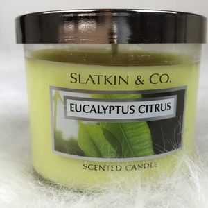 Slatkin & Co Eucalyptus Yellow Citrus Candle